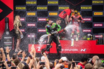 The peak race of the season in the Czech Republic: 54 thousand spectators saw the Superbikes in Most The peak race of the season in the Czech Republic: 54 thousand spectators saw the Superbikes in Most